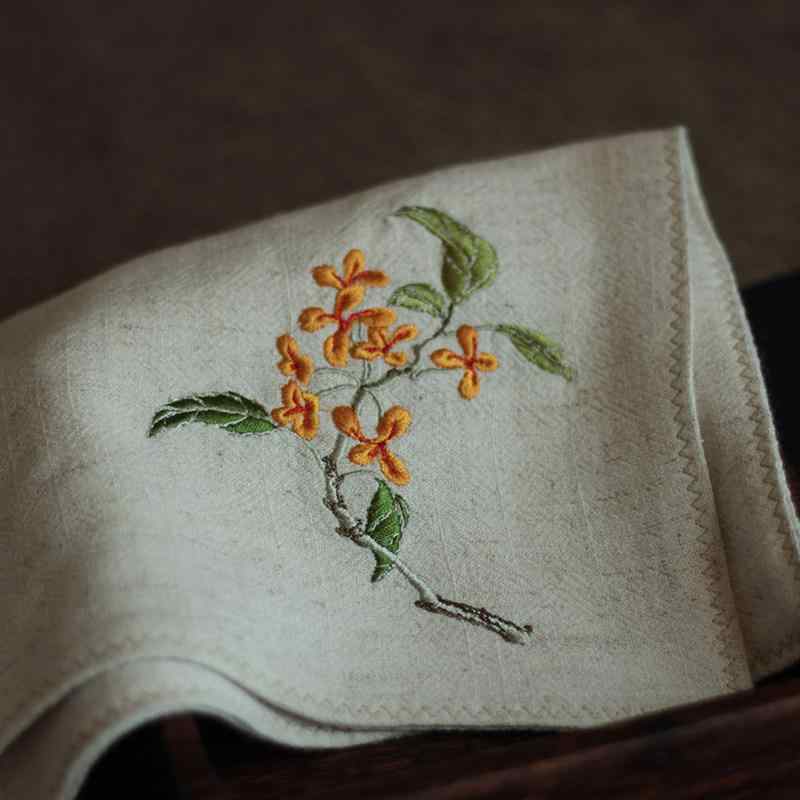 ハンカチ レディース 綿 コットン 刺繍入り 桂花柄 和風 風 かわいい 吸汗 速乾 柔らかい 肌触り良い 小型 ミニサイズ 携帯用 ハンカチーフ 和雑貨 伝統工芸 贈り物 ギフト プレゼント お土産 記念品 シンプル ナチュラル 普段使い カジュア