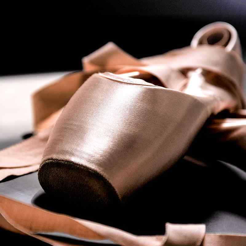 バレエ ダンス 子供用 GM 同じ 小さい ジャスミン レザー ヘッド サテン ポワント シューズ バレエ ソ..