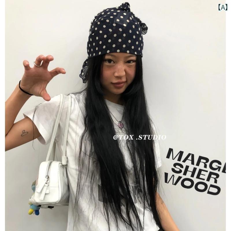 スカーフ カジュアル おしゃれ TOX ACC 韓国 遊び心の ある 黒と 白の ドットの 多機能 スクエア スカーフは ヘッド スカーフ ヘア バンド の 小物と して 使用 できます。