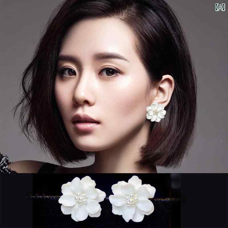 キュート イヤリング BLACKPARTY 韓国 白 花 蚊取り線香 耳 クリップ イヤリング カジュアル ホリデー ..