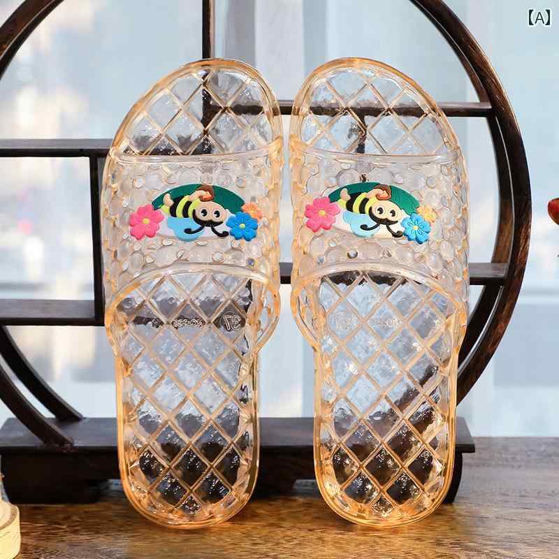 健康サンダル 広東省の 昔ながらの クリスタル サンダル 80年代の 透明な プラスチック ゼリーの 靴 中年の 母親は 足を 疲れさせずに サンダルと スリッパを 履きます