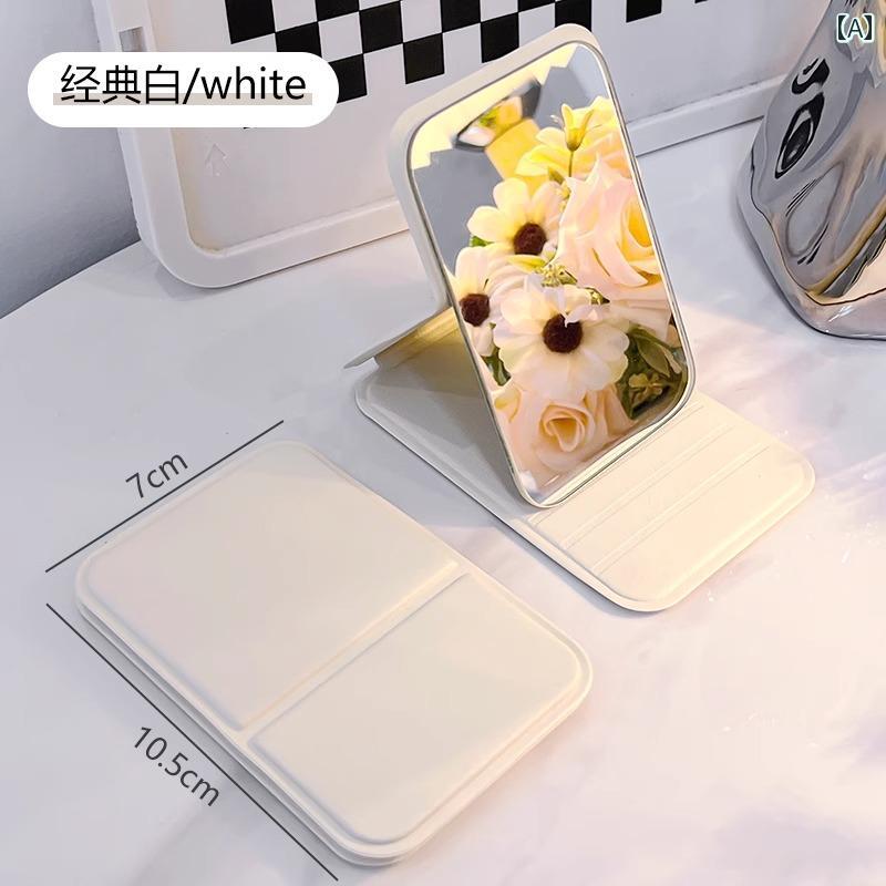 手鏡 コンパクト 小型 ミラー ポータブル メイクアップミラー 旅行用 折りたたみ 式 ハンドヘルド 学生 寮用 ミニ