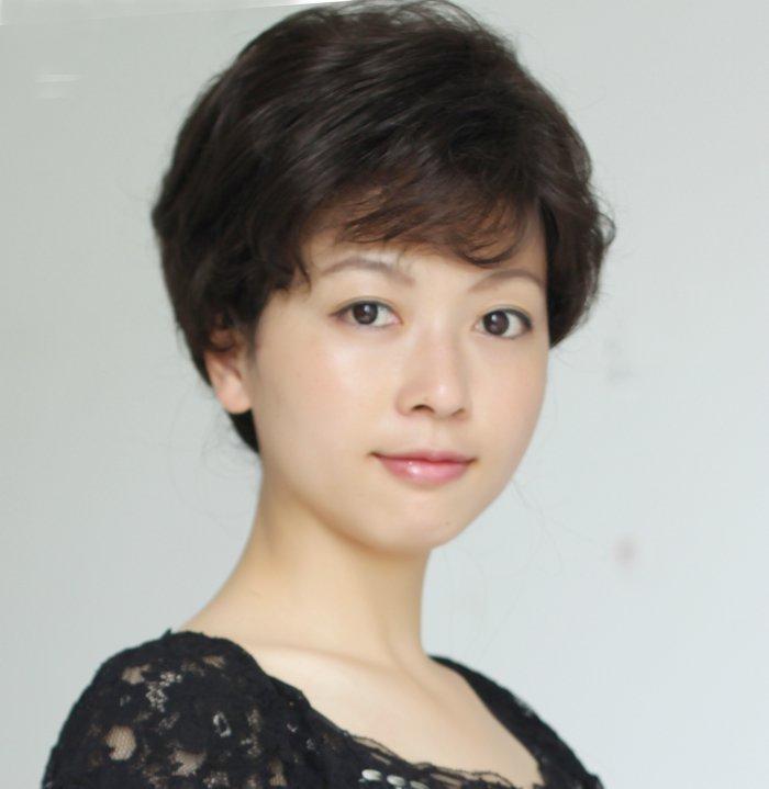 女性用 かつら 雨 露の ウィッグ ふわふわ ショート ヘア 女性 ママ カール ヘアウィッグ レディ