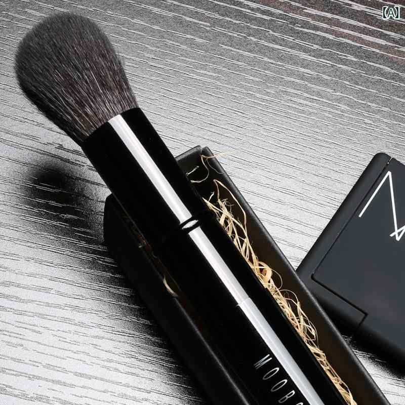 メイク ブラシ MOOBOCLER ブラッシュ ブラシ ウール ポータブル 伸縮 式 カバー ソフト 動物 毛 コンパ..