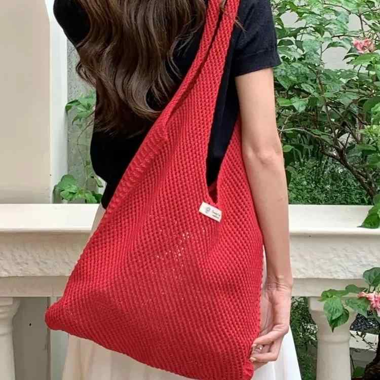 カゴバッグ　赤　レッド　ルビー色　革　レザー　ハンドメイド　ハンドバッグ　肩掛け カゴバッグ 赤 レッド ルビー色 革 レザー ハンドメイド ハンドバッグ