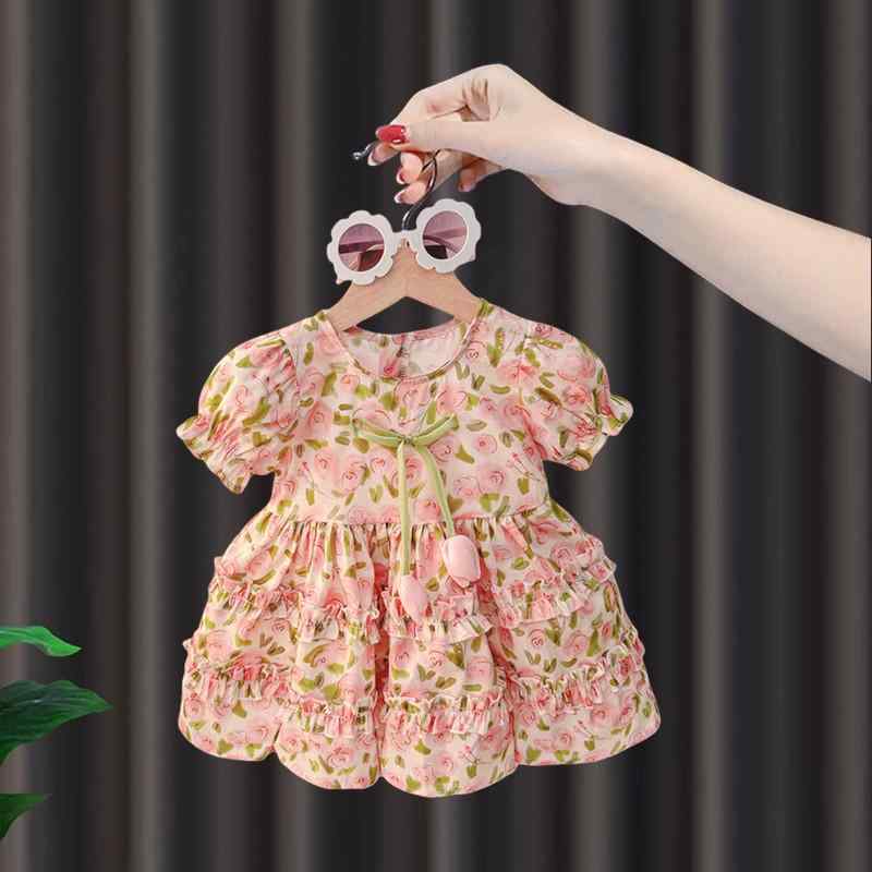 ワンピース キッズ 女の子 半袖 子供服 ベビー服 プリンセスドレス 小花柄 ベストスカート 夏物 薄手 通気性 柔らかい 綿混 素材 かわいい ナチュラル カジュアル ガーリースタイル お出かけ用 普段使い おしゃれ 涼しい 快適 着回し 膝丈 ふんわ