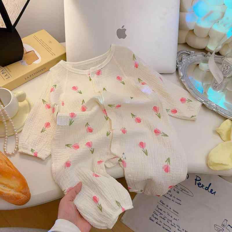 ベビー服 ロンパース 新生児 赤ちゃん 綿100％ 春夏 長袖 前開き カバーオール 男の子 女の子 双層紗 通気性 吸湿速乾 柔らかい 肌着 パジャマ ルームウェア お出かけ 普段着 敏感肌 安心 出産祝い 贈り物 かわいい シンプル ナチュラル 無地