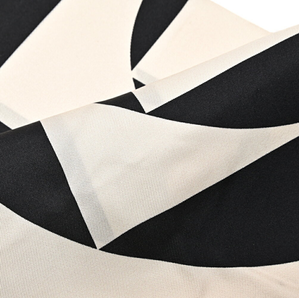 �ڥ����ѡ�SALE�� �ȥ�ե����� TOM FORD �ݥ��åȥ����� ��� ���륯 100% ���� �ۥ磻�ȡߥ֥�å� �����ꥢ �֥��� MADE IN ITALY �ե����ޥ� �ѡ��ƥ��� �뺧�� ���ե� �ץ쥼���