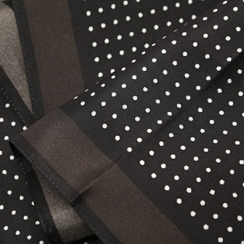 �ȥ�ե����� TOM FORD �ݥ��åȥ����� ��� ���륯 100% �ɥå� �֥�å� �����ꥢ �֥��� MADE IN ITALY �ե����ޥ� �ѡ��ƥ��� �뺧�� ���ե� �ץ쥼���