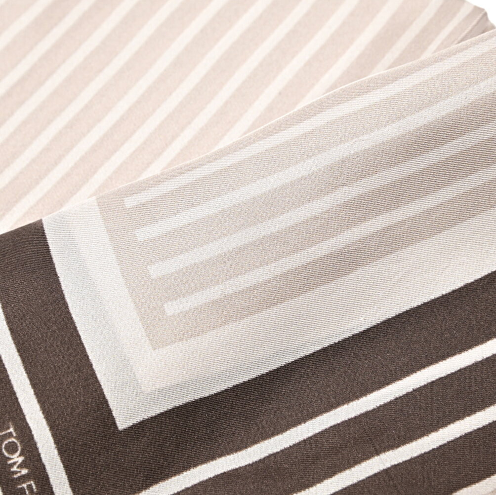 �ڥ����ѡ�SALE�� �ȥ�ե����� TOM FORD �ݥ��åȥ����� ��� ���륯 100% ���� �١����� �����ꥢ �֥��� MADE IN ITALY �ե����ޥ� �ѡ��ƥ��� �뺧�� ���ե� �ץ쥼���