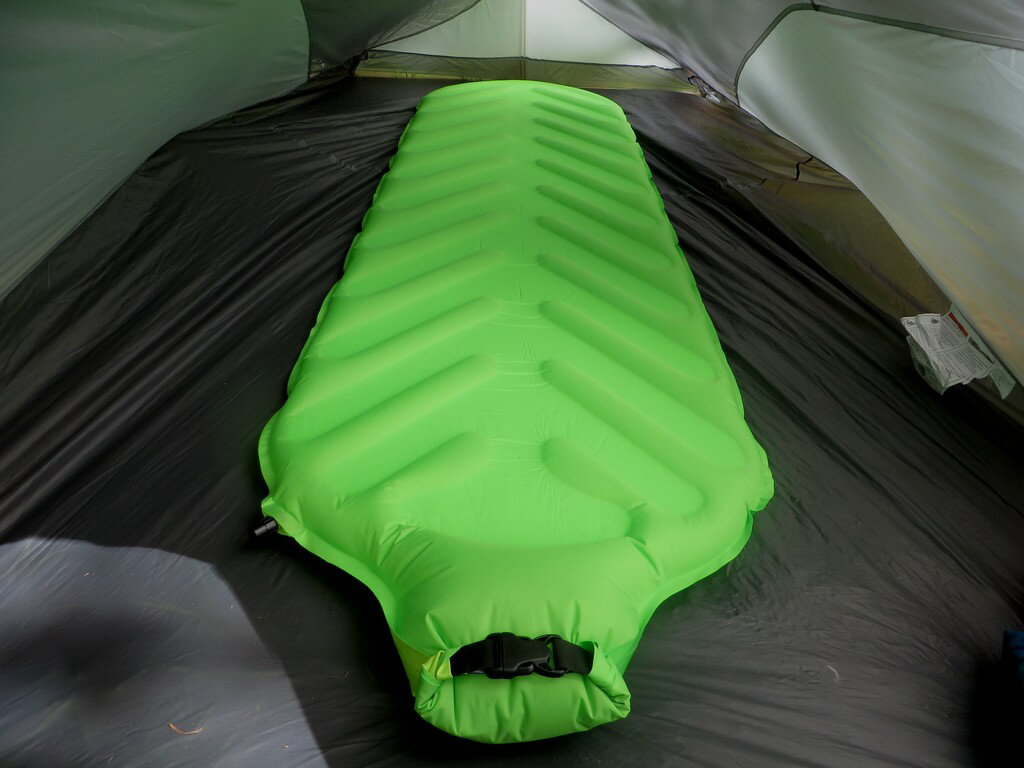 セール THERMAREST TRAIL KING SV サーマレスト トレイルキング SV レギュラー(検索用neo air neoair ネオエア) 1