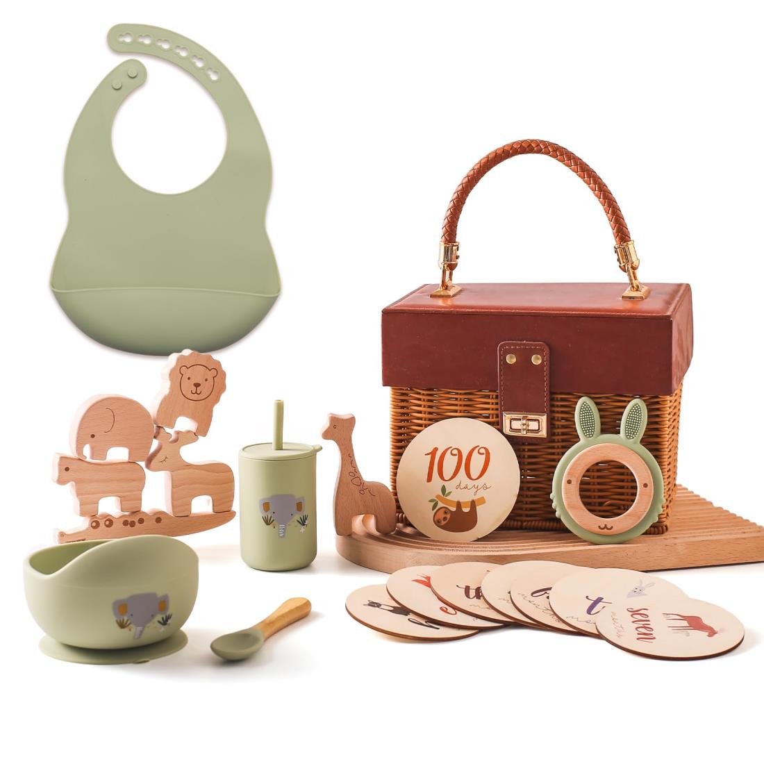 Wooden Teether 出産祝いセット ベビーギフトセット 豪華8点セット 離乳食食器セット 吸盤付き ひっくり返らない 積み木 ベビーおもちゃ 木製 バランスゲーム 知育玩具 マンスリーカード 新生児 赤ちゃん プレゼント 収納用箱付き