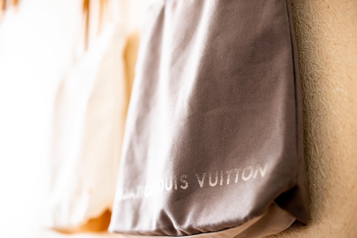 フォンダシオン ルイ・ヴィトン FONDATION LOUIS VUITTON / FLV美術館 限定 トートバッグ #Canvas Tote Bag White/Gray【新品 正規品】