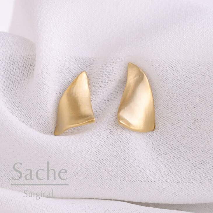 ピアス 金属アレルギー 小さい マットゴールド サシェ sache /商品名：Disa