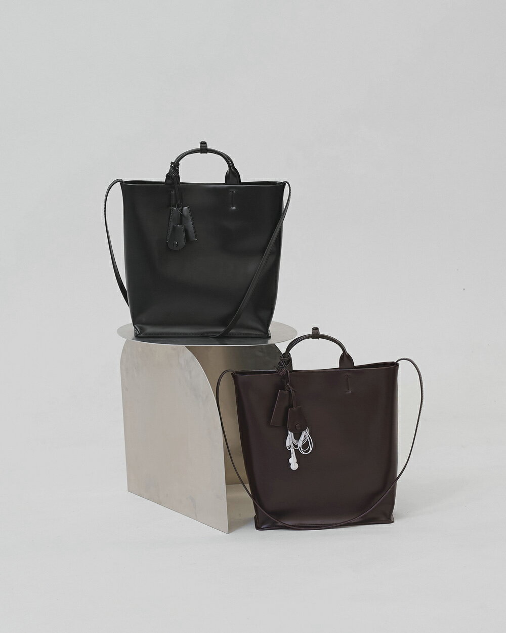 TODAYFUL トゥデイフル Useful Leather Bag(L) ユースフルレザーバッグ(L) 12621041※2026年12月下旬～2027年1月中旬入荷予定