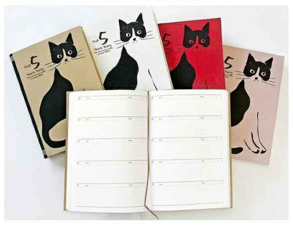 5年日記 おしゃれねこ 日記 ダイアリー ネコ柄 ねこ柄 猫柄 DP5-ON ダイアリー 五年 連用 かわいい おしゃれ おすすめ 育児 交換日記 お祝い 新生...