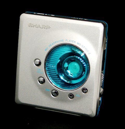 【中古】SHARP シャープ MD-ST700-Z コバルト ポータブルミニディスクプレーヤー MDLP対応 （ポータブルMDプレーヤー/MD再生専用機/MDウォークマン）(2)