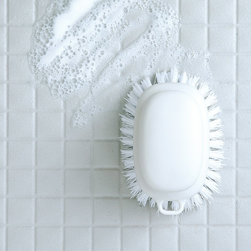 「 マーナ MARNA お風呂のブラシ 」【きれいに暮らす バスブラシ 床洗い ブラシ ホワイト グレー シンプル お風呂 ブ…