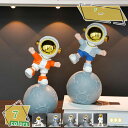 1600円OFFクーポン 宇宙飛行士の置物 樹脂製 宇宙彫刻オーナメント デスク用 ホームアート&クラフト 宇宙をテーマにした室内装飾 玄関/リビングルーム/寝室/室内/ベッドルーム 棚の宇宙飛行士の装飾 家庭用宇宙飛行士の置物 RaogtCYU