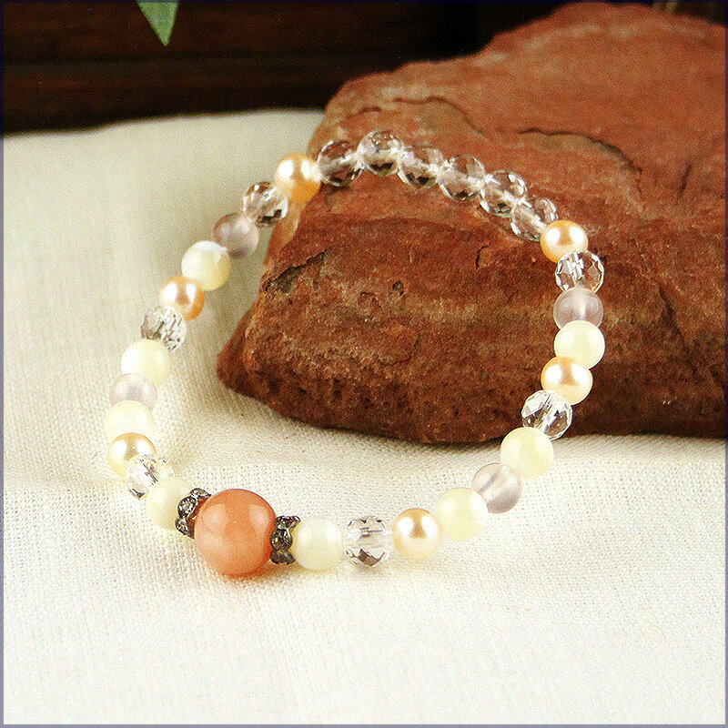パワーストーン パワーストーン ブレスレット レディース メンズ 天然石 オレンジームーンストーン 淡水パール マザーオブパール ピンクカルセドニー カット水晶 クォーツ【仕事運】【恋愛運】【癒し】【人間関係】【厄除け】 2025 巳年 令和7年 蛇 へび