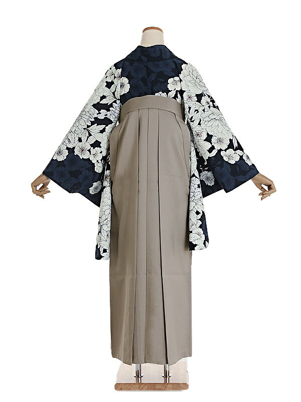 【レンタル】袴 卒業式 女 女性 袴セット フルセット 紺 芍薬 / ベージュ 椿 刺繍 大学生 着物セット 大きめ小学生 卒業式袴レンタル 158cm〜163cm 送料無料 B8AG311L 専門学生 謝恩会 hakama はかまレンタル 髪飾り 巾着 ブーツ 160 160cm 先生 しゃくやく シャクヤク