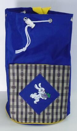 レトロな子供用バッグ きんちゃく�