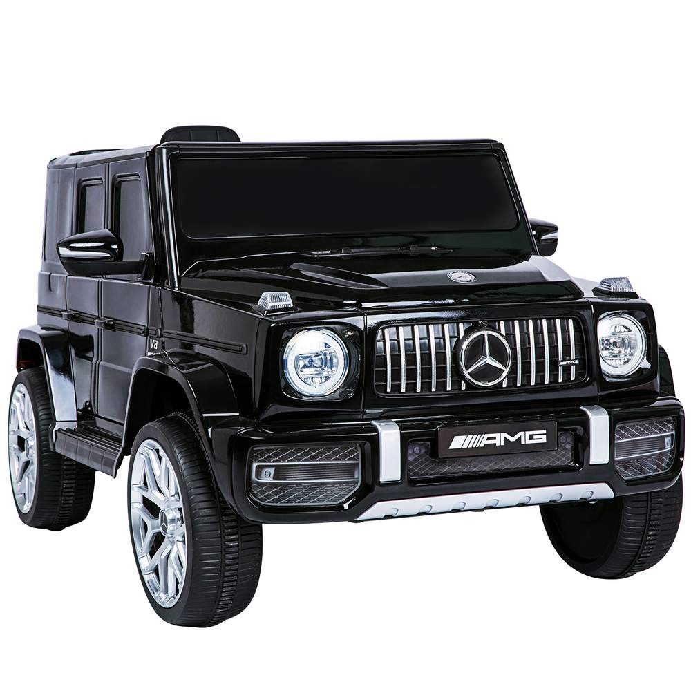 【商品詳細】 Mercedes-benz AMG G63 ベンツ公式ライセンス 1.Mercedes-benz AMG G63 ベンツ公式ライセンス 2.電波法&電気用品安全法適合 3.2.4Gワイヤレスコントローラー 4.最高速度3km/h 5.MUSIC PLAYER ミュージックプレイヤー 6.シートベルト 7.LEDライト 8.耐荷重30kg 9.開閉ドア Mercedes-Benz公式ライセンス商品です。 AMGが電動乗用カーになりました。憧れのメルセデス・ベンツ AMG G63に乗りたい子必見！ 製品情報 商品名 電動乗用玩具 モーター 30W モーター*2 バッテリー 12V4.5AH*1 使用年齢 2〜8歳（運転操作：3歳〜） 重量 約16KG 充電器 電気用品安全法（PSEマーク）認定品 商品状態 新品、未使用。 【セールスポイント】【簡単操作ペダルを踏んで前進!あとはハンドル操作でらくらく運転】ペダル操作はもちろん、運転できない小さいお子様には、親御さんがプロポ操作をして楽しませることができます。【2.4Gワイヤレスリモコンで簡単操作!】3段階の速度切り替えや、前後進左右での簡単操作。緊急停止ボタンでお子様の踏み間違いなども安心。【30Wx2モーター・12V4.5Ahバッテリー搭載のパワフル仕様】最高速度3km/h。より多くのパワー、より速く提供し、子供たちをより楽しみになります。小さなお子樣でも大丈夫!当店 の乗用ラジコンカーが大活躍!1.開閉ドアOPENABLE DOOR 小さなお子様でも乗り降りらくらくな開閉ドア 2.電源を入れるとリアルなエンジン音で動作開始。 3.ハンドル部にサウンド機能搭載！ 4.安全第一!/シートベルト付き。【ミュージックプレイヤーMUSIC PLAYER】1.内蔵ミュージックももちろんお好みの音楽をノリノリ再生! 2.お子様のお好きな音楽で楽しくドライプUSBフラッシュメモリでのスマートフォン再生も可能。 3.Bluetooth ボタンでスマートフォンなどの電子機器と無線で接続して音楽を流すことができます。 4.ラジオ（FM）として大人も楽しめる逸品です。 安心してご購入いただくために厳しい検査をクリアしたこだわりの安全品質【電波法にASTM】電波の公平且つ能率的な利用を確保すること【PSEマーク取得】電気用品の安全性確保について定められた「電気用品安全法」の基準をクリアした電化製品に付けられるマーク【CEマーク取得】EU加盟国の基準を満たすものに付けられる基準適合マーク【EN71とASTMに従う】EN71−玩具における安全性格。ASTM−アメリカ合衆国試験材料協会。両方の検測を通過しました。【材質】Plastic【サイズ】105 x 58 x 33 cm【重量】15.5 kg