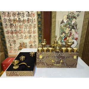 密教 法具 ◆金剛鈴/金剛盤 五鈷杵 三鈷杵 独鈷杵 火舎香炉 一面器 六器一組 仏器一対華瓶一対 洒水器 全19種 収納箱付き