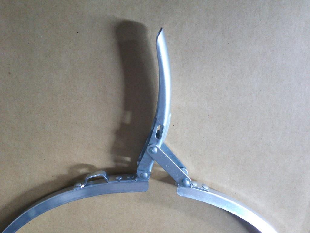 55〜60L(395φ)オープンドラム缶用スチール製外レバーバンド [3]