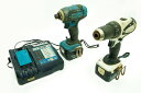 MAKITA　マキタ　インパクトドライバ ドライバドリル　あたり有　ラバー剥がれあり　BOX破損　TD138DRFX　　バッテリー2個付　充電器付　BOXパーツ破損