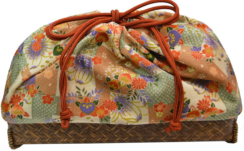竹籠・巾着【ちりめん友禅】（尺かご・舞扇も入ります♪）