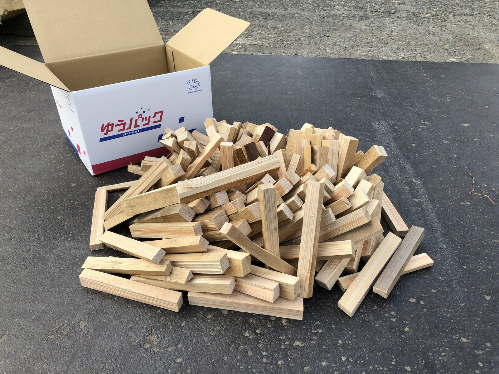 コンパクト焚火ストーブ用小さい薪(国産桧)【ゆうパック60サイズ】通販格安セール情報 楽天 通販