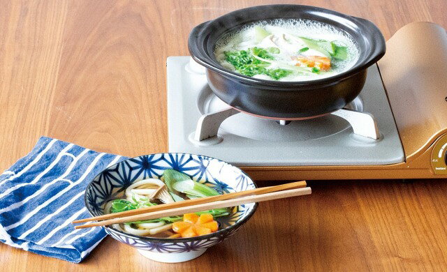 ふたがお茶碗になる土鍋 (麻の葉) 【萬古焼 万古焼 蓋のみ美濃焼】 [直火対応 土鍋 鍋 小鍋 一人用 茶碗 器 取り皿 お祝 贈り物 プレゼント] saji-10002252 くらしの陶器 さかえ家 サンプル画像3