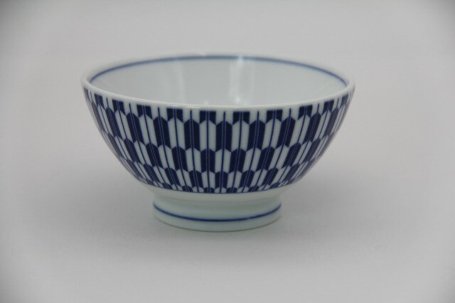 美濃焼 飯茶碗 矢かすり【美濃焼】 [茶碗 ご飯茶碗 小鉢 ボウル お惣菜 食器 和食器 和模様 和柄]