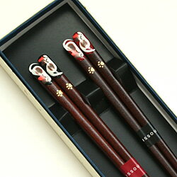 【名入れ無料】箸 夫婦箸　蒔絵　猫　 黒・赤 2膳 紙箱入り　一双 結婚祝い おしゃれ ネコ柄 かわいい 父の日
