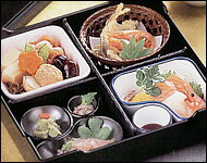 8.5寸布目松花堂 溜( パーツ4点付)