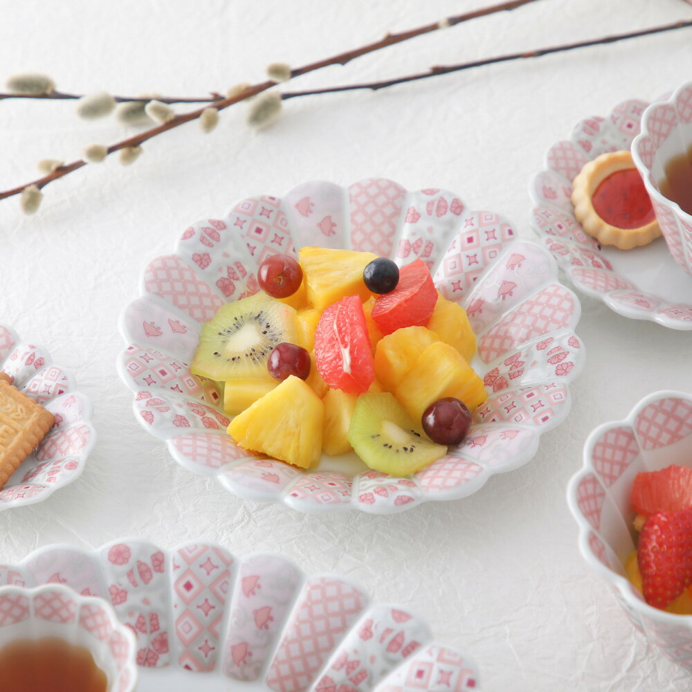 花離宮 丸皿 19cm 化粧箱入り 波佐見焼 ミニョン Mignonne ひなまつり ひな祭り 桃の節句のサムネイル