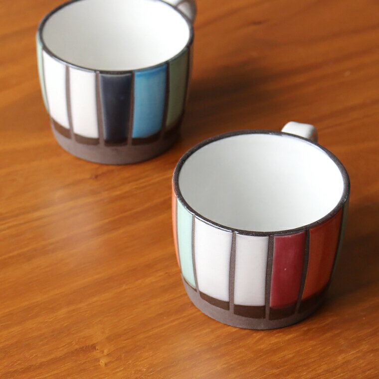 カラフルな波佐見焼コーヒーカップ カラー十草 マグカップ 赤 LT5のサムネイル