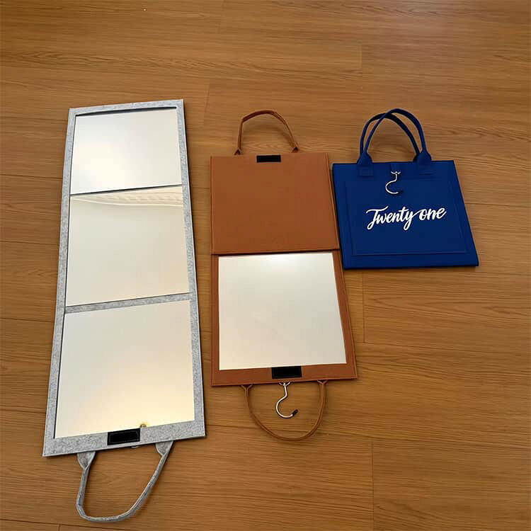 トラベルミラー 収納ポケット 2WAY コンパクト 割れない鏡 バッグ型 三面鏡 バッグ...