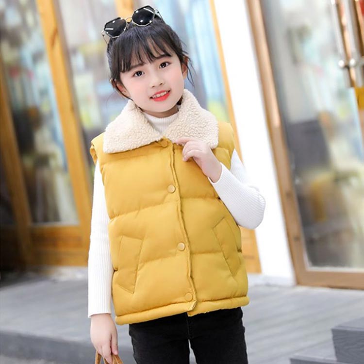 業務SHOP SaK24のキッズ 厚手 防風 裏起毛 男の子 女の子 ノースリーブ 羽織り 防寒 暖かい 中綿ベスト 子ども服 裏ボア 防寒 保温 男女兼用 雪遊び 可愛い 襟付き キッズ 通園 通学 普段着 お洒落｜アングル2