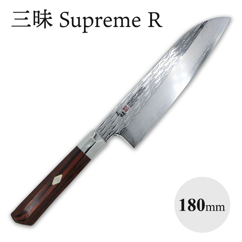 【商品詳細】●全長：324mm●刃渡り：180mm●重量：169g【商品説明】●ブレードの特徴●ブレード材：ダマスカス33層鋼（芯金：VG-10）●ハンドル材：赤合板●ブレードの材質　波目 VG-10 ダマスカスブレード●独自の技術を駆使した他には無い波目模様です。機械による均一な加工と精密な技術により、この独特で今までにない模様を生み出しました。●波目模様とダマスカス模様が相まって美しく仕上がっています。曲げに対する強度は全鋼と同じです。●食材に食い込みやすく、かつ強じんなハマグリ刃●熟練した職人により研削されたハマグリ刃は食材に食い込みやすく、かつ強度を持った理想的な構造と言えます。●高級感ある専用箱●包丁がきちんと納まる専用箱をご用意しております。関連商品ザンマイ クラッシックプロ ダマスカス 紅蓮 ボーニングナイフ165m...翁流 黒合板柄 口金付 17層鋼 三徳包丁 180mm 包丁 高級 家...よこやま 燕人の匠 ETW-2000 ダマスカス 三徳包丁 165mm...25,300円20,300円18,150円日本製 めおと包丁 三徳包丁 刃渡り165mm MH-002...ダマスカス 三徳包丁 日本製 国産 家庭用 包丁 関孫六 AE5200...翁流 ステンレス 三徳包丁 180mm 樹脂柄 OGS180 #230...18,700円8,100円12,580円サンクラフト MOKA モカ DMK-101 ダマスカス三徳包丁 刃渡...マサヒロ #10691 正広作 ステンレス・丸柄 三徳型包丁 165m...翁流 日本鋼 三徳包丁 170mm 黒合板柄 OSJ170 #0230...15,400円5,670円10,830円