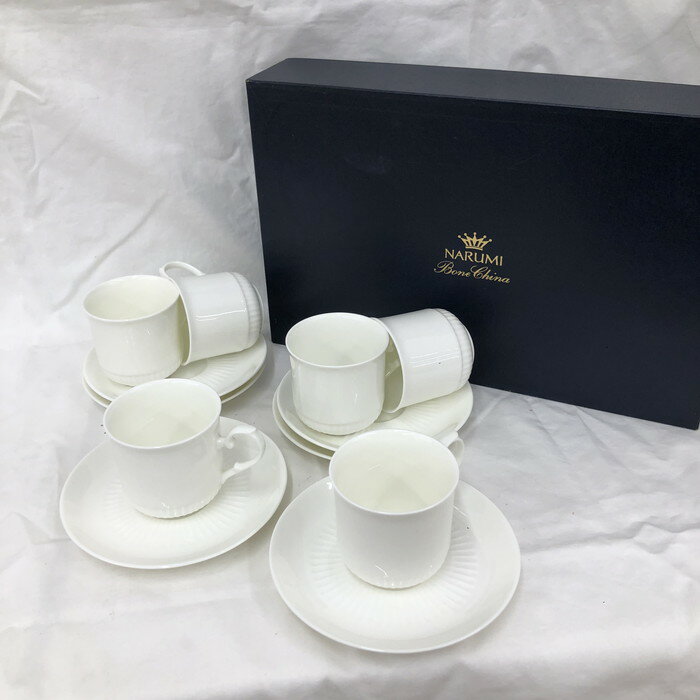 NARUMI カップ&ソーサー&ケーキ皿 金彩花 6セット ボーン NARUMI カップ&ソーサー&ケーキ皿 金彩花 6セット ボーン