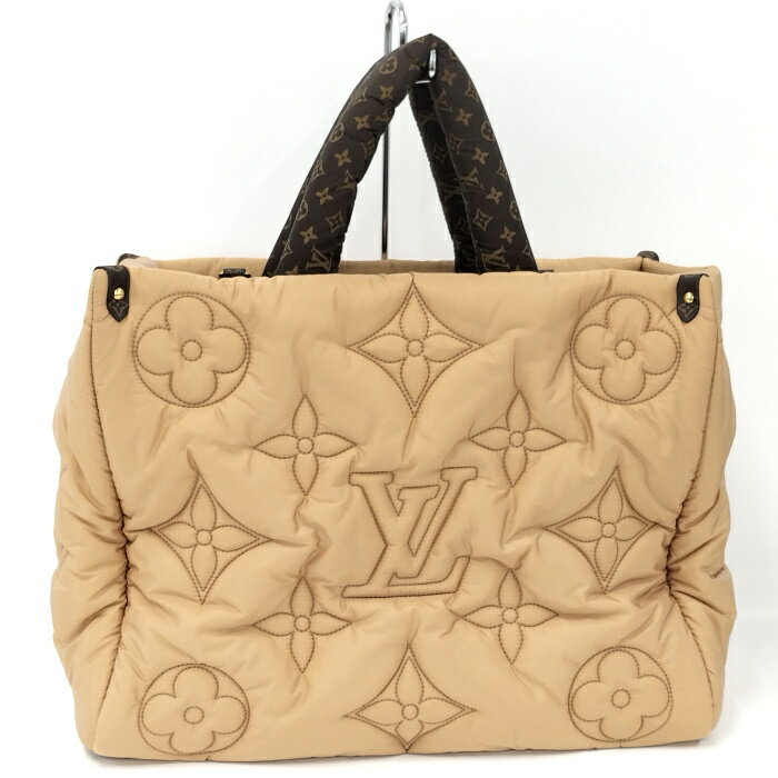 【中古】LOUIS VUITTON オンザゴーGM LVピロー 2WAY トートバッグ ナイロン ベージュ モノグラム M59007のサムネイル
