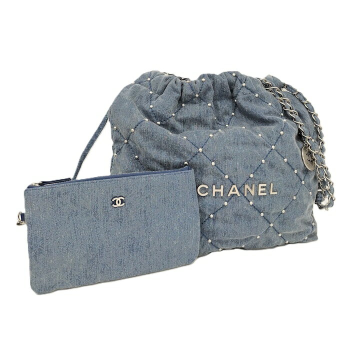 CHANEL ショルダーバッグ デニム ブルー 【中古】のサムネイル