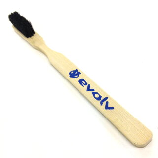 ボルダリングブラシを使ってみよう 使う理由や使い方は 名古屋のボルダリングジム カラフルロック 愛知県名古屋市港区でクライミング ボルダリング ボルダリングブラシを使ってみよう 使う理由や使い方は 名古屋のボルダリングジム カラフルロック 愛知県名古屋市港区でクライミング ボルダリング