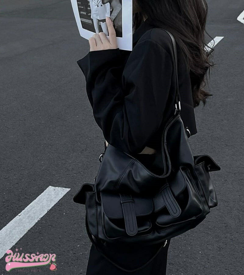 ポケットたくさん ショルダーバッグ 鞄 クロスボディバッグ 大きめ 通勤 通学 学生 カジュアル トートバッグ フェイク ビッグトート