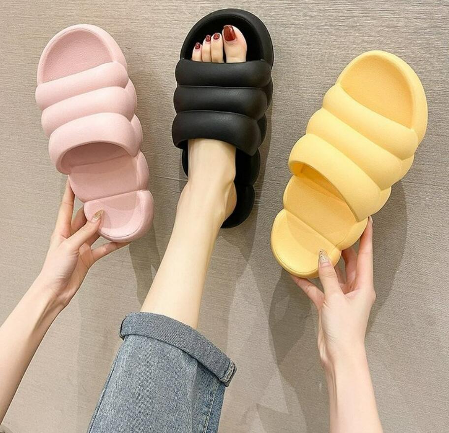 [高质量 ]食べたくなるような見た目可愛い 韓国で話題の「マカロンサンダル軽く洗い簡単