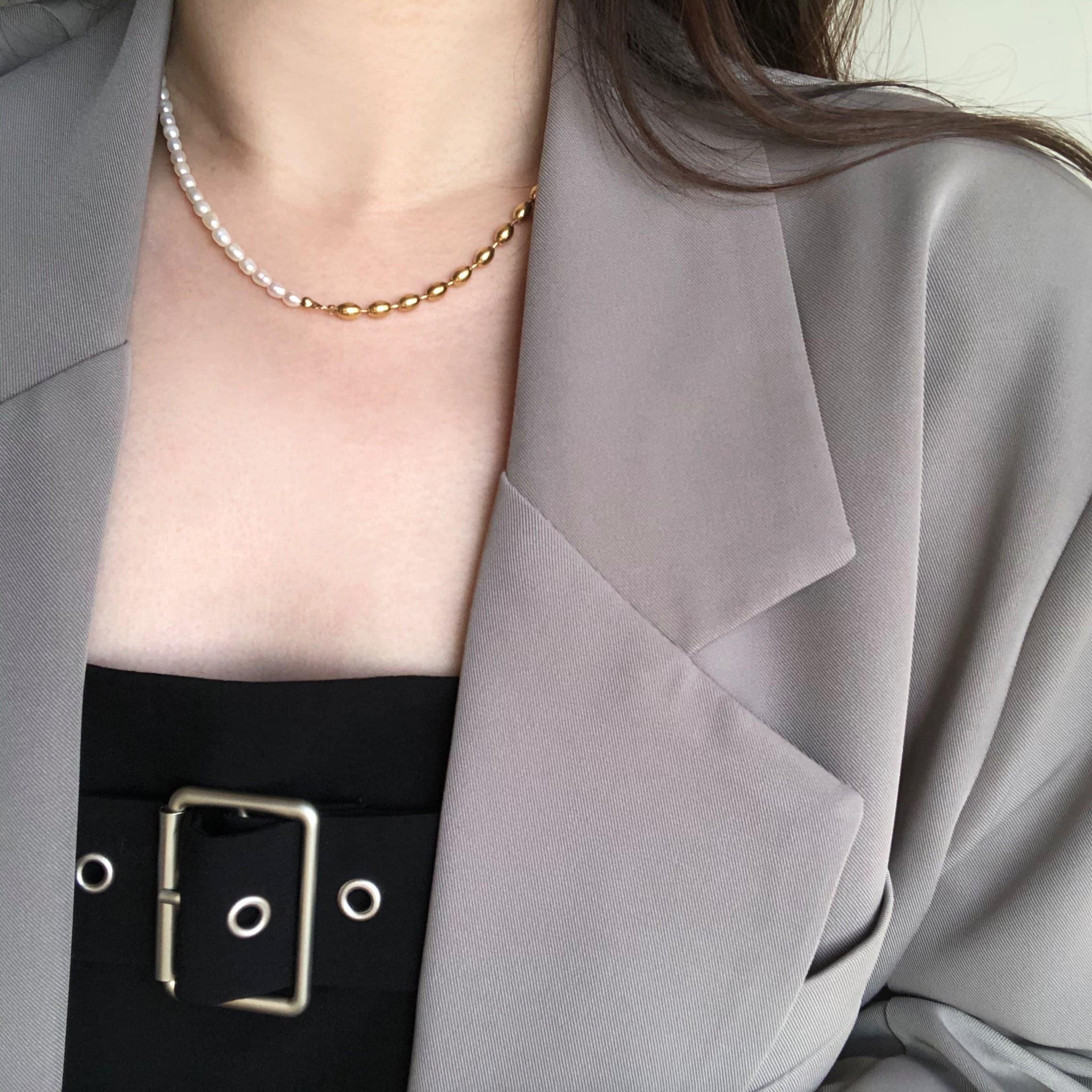 パッチワーク 樽珠 淡水真珠 ネックスト ラップ チタンスチールメッキ金 の耳元をおしゃれに