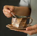 レトロ セラミック・陶器 カップとソーサー セット|コーヒー・ティー・ミルク・ジュース用 コーヒーマグとソーサー セット 誕生日ギフトに最適 オフィス・家庭用 ...