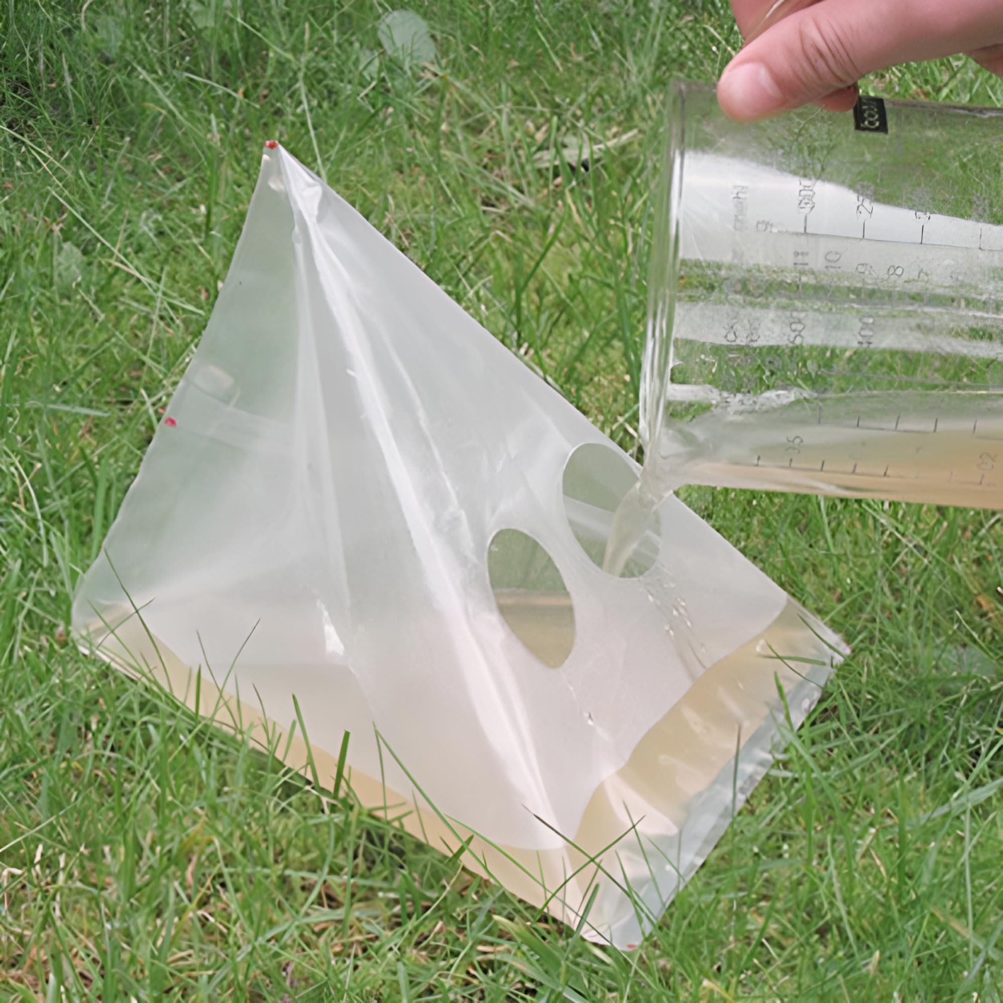 【20個セット】ナメクジ退治・カタツムリ捕獲器 ビール誘引式で簡単駆除 繰り返し使用可能な耐久設計 家庭園芸/農家/ベランダ菜園用 ペットに安全な植物保護トラップ